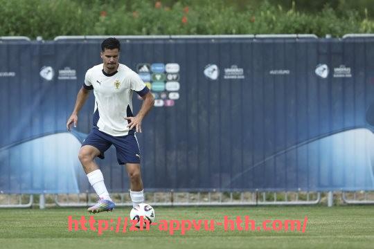 HTH华体会APP下载-法甲新赛季整体形势与参赛球队展望分析