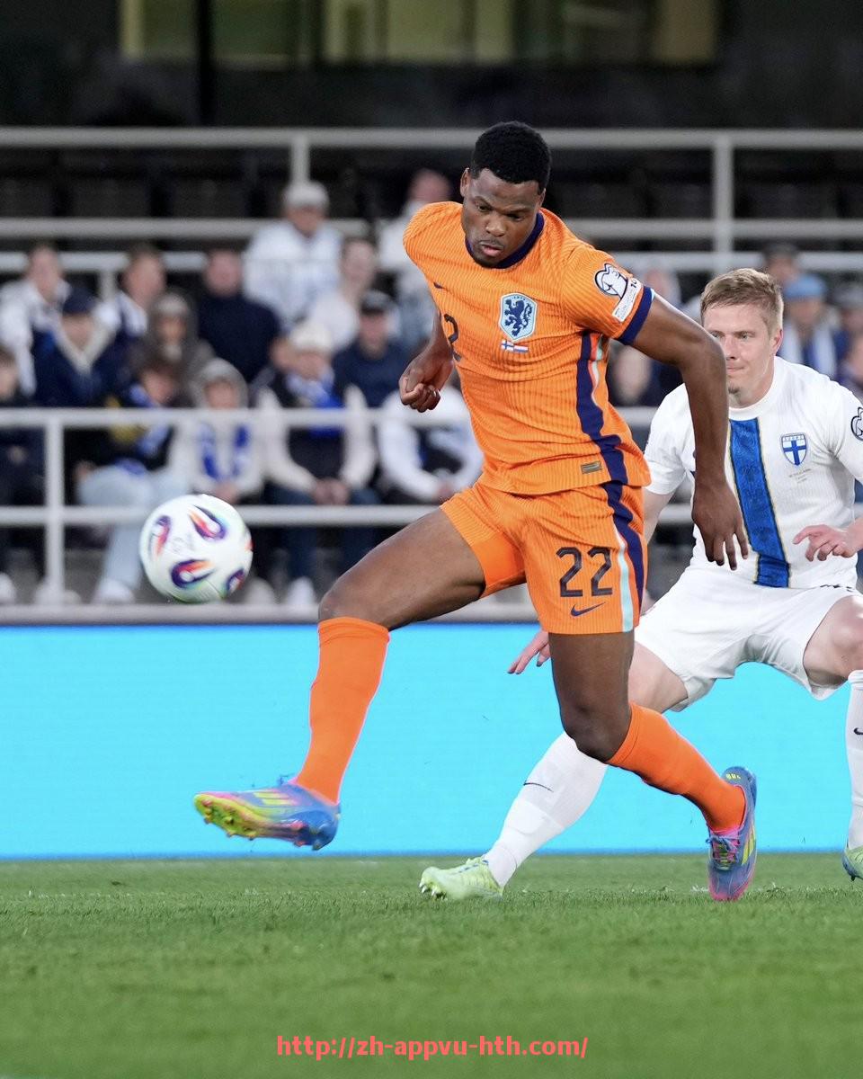 HTH华体会APP下载-法甲新赛季俱乐部收入预测报告与发展预期