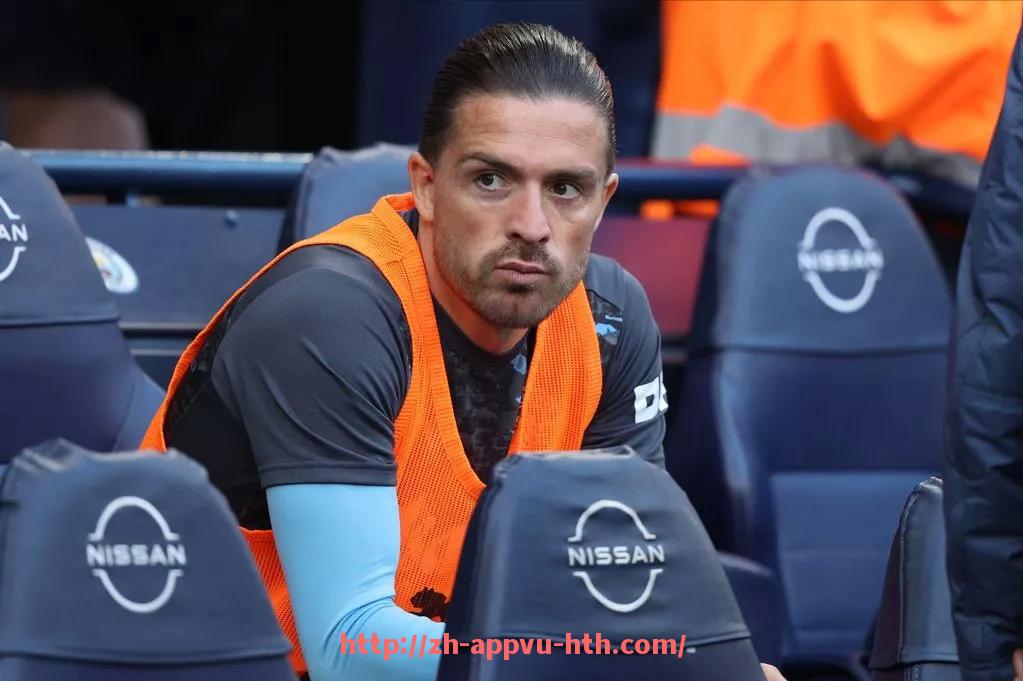 HTH华体会APP下载-2025年德甲球队最新转会动态与市场影响评估